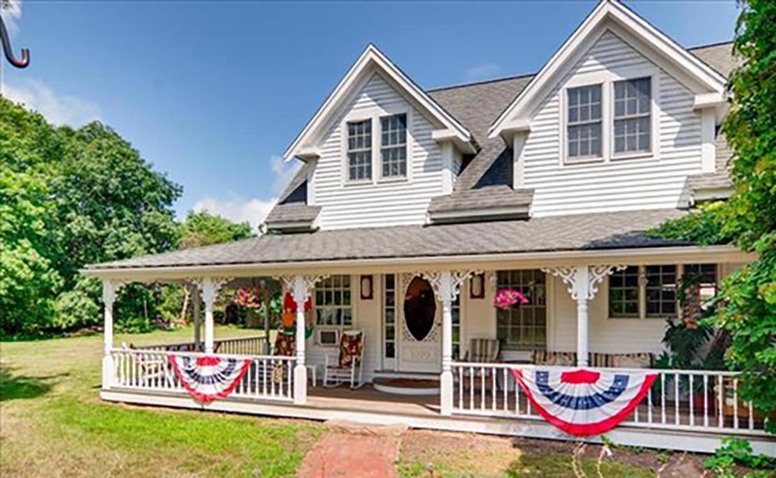 West Tisbury Inn Exteriör bild